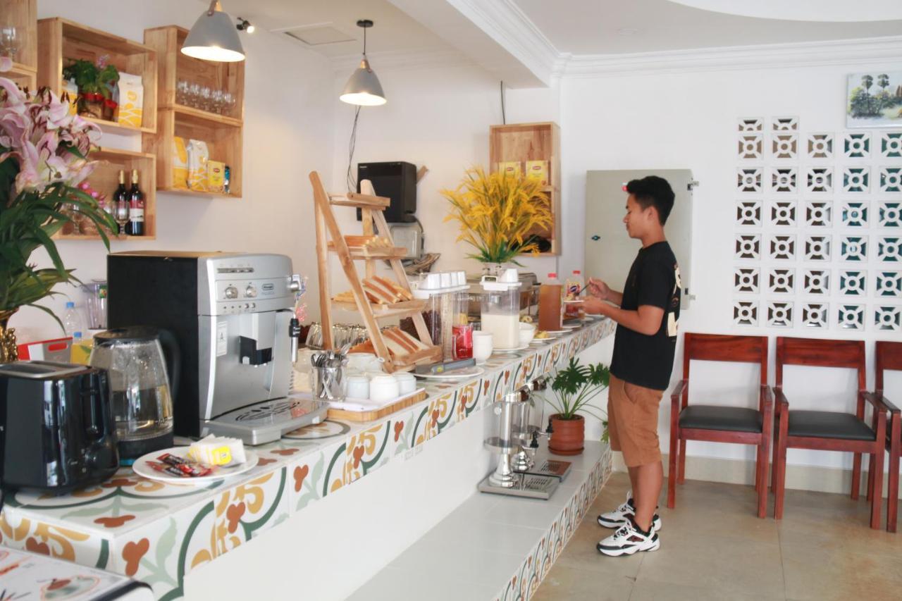White Corner Hotel Phnom Penh Extérieur photo
