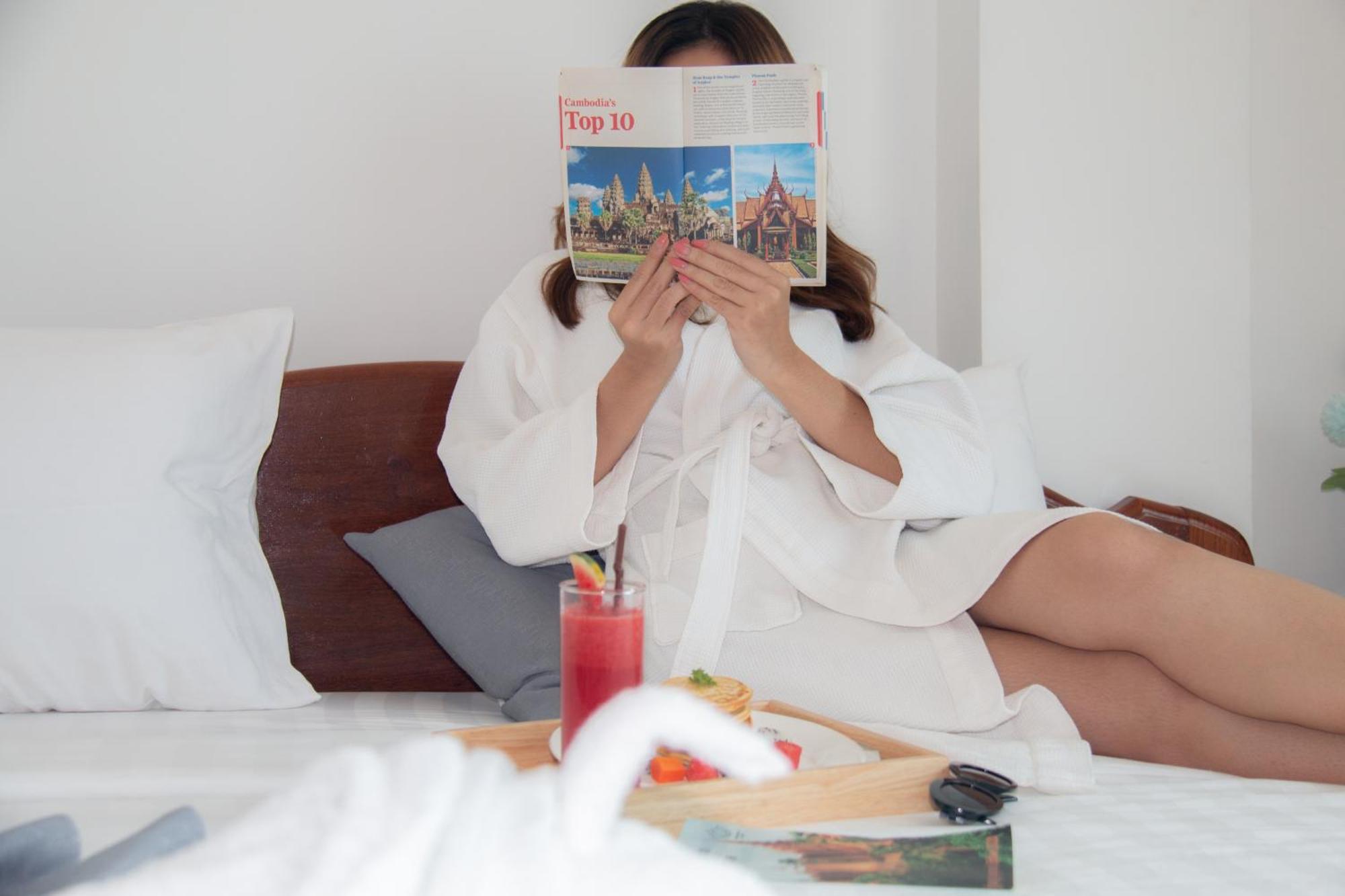 White Corner Hotel Phnom Penh Extérieur photo